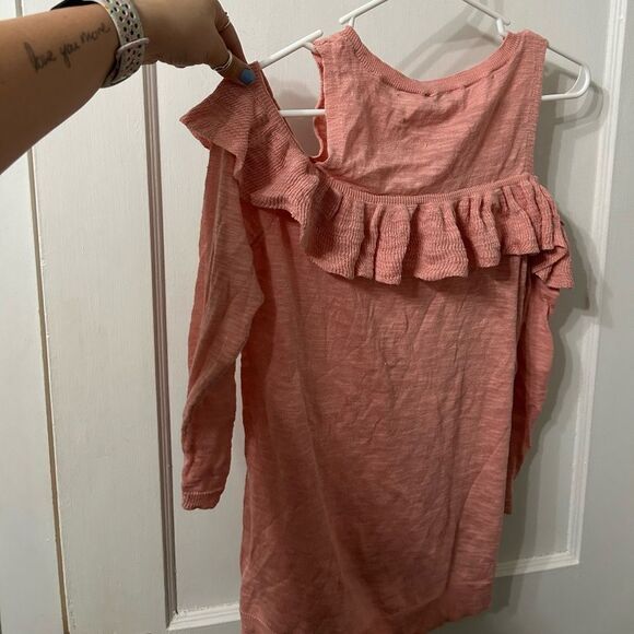 Express Pink Ruffle Cold Shoulder Top - Picture 5 of 5